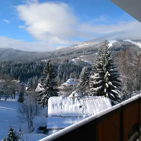 Pension Kubu Apartment 3 Samostatny Byt S Kuchyni Spindleruv Mlyn Exterior photo